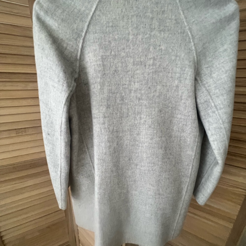 Coat - Picture 5 of 6